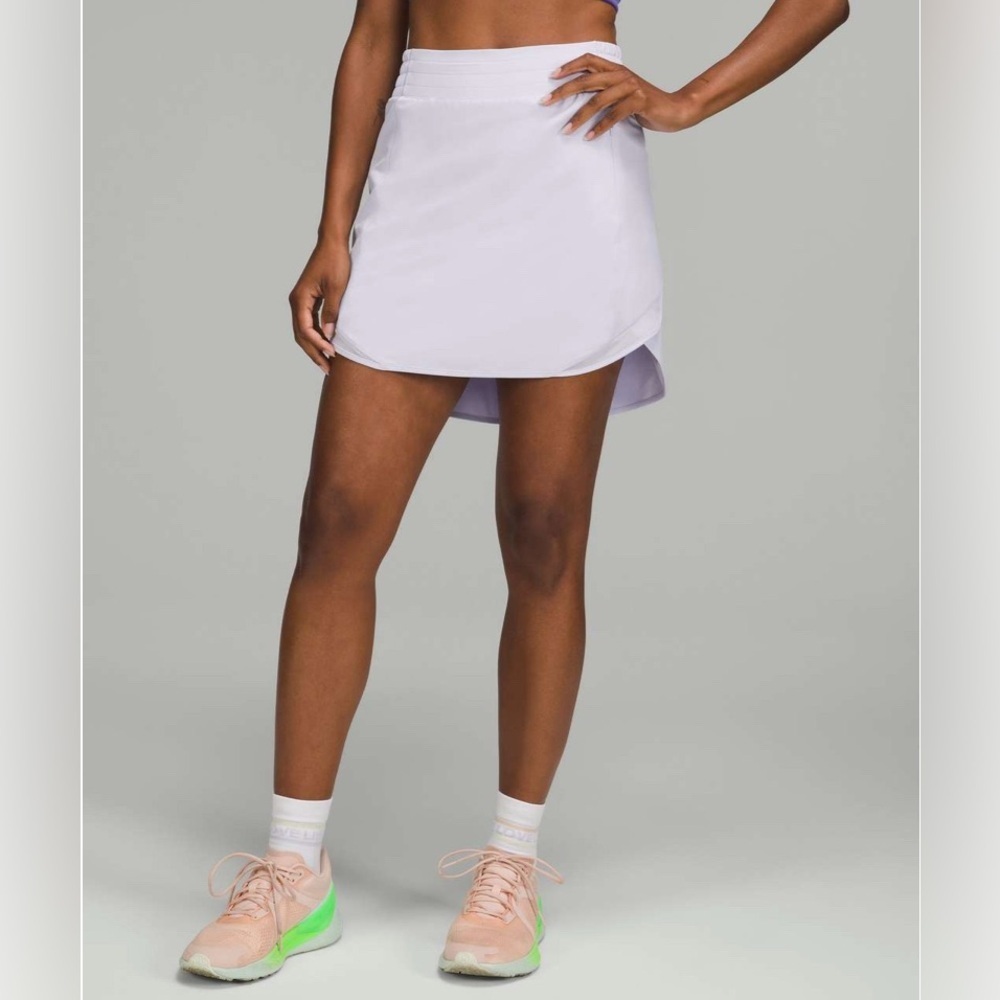 Lululemon Hotty Hot Skirt- Like New